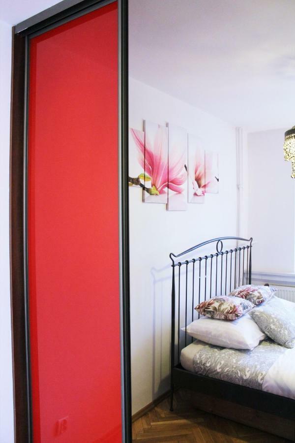 Cozy And Great Location By Cooee Apartments 华沙 外观 照片